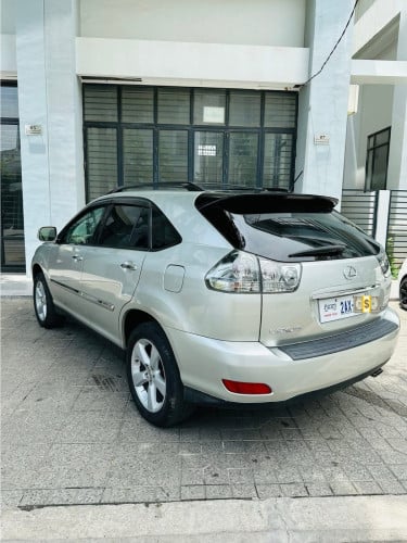 🚗Lexus RX330 ប៉ុង2 ឆ្នាំ2004 ពណ៍ទឹកប្រាក ពាក់កណ្តាលហ្វូល មហាថ្មី