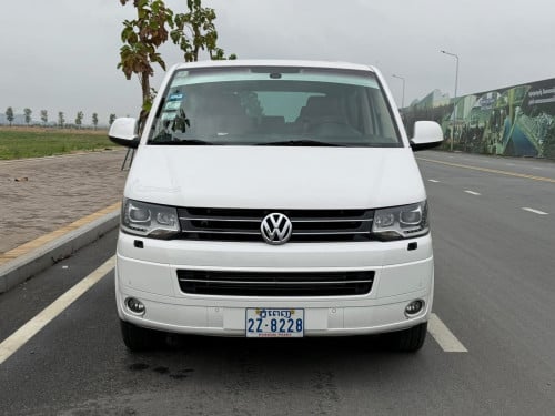 រថយន្តលក់ Volkswagen 014 multivan