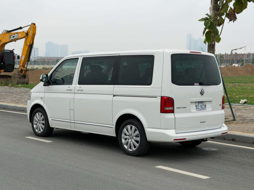 រថយន្តលក់ Volkswagen 014 multivan