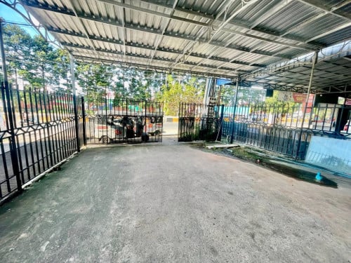 20 Bedroom house for rent