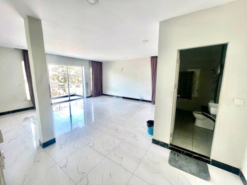 20 Bedroom house for rent