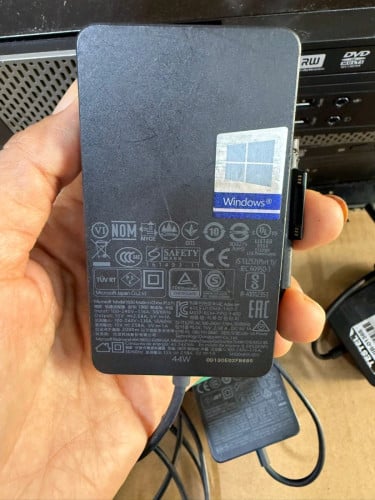 Adapter Suface 44W-65W original from ๐บ๐ธ Price:25$ (for 44W)