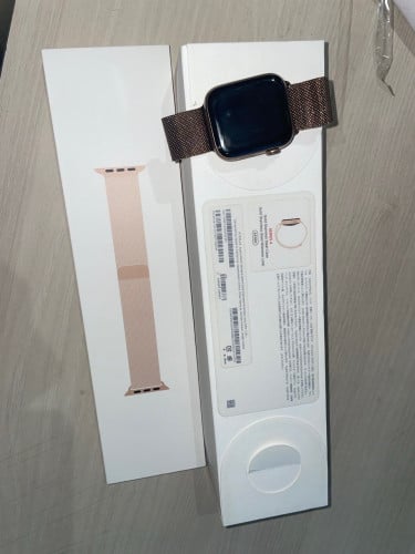 Apple S4 (75$)