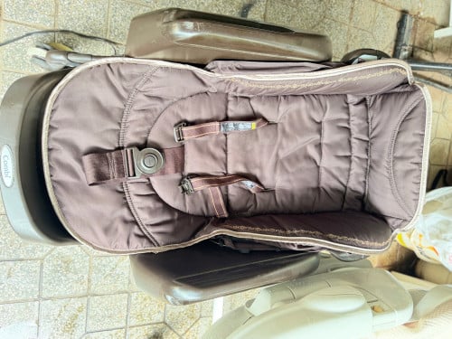 Baby auto swing