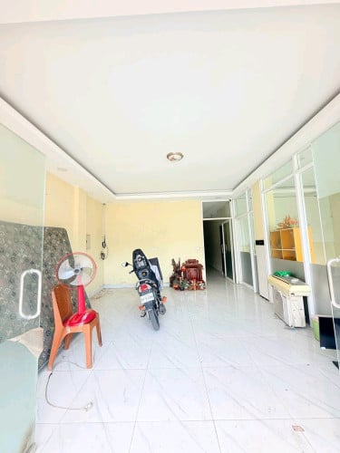 Building For Rent
