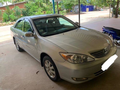 Camry 2003 XLE  ស្លាកលេខ ភ្នំពេញ 2V