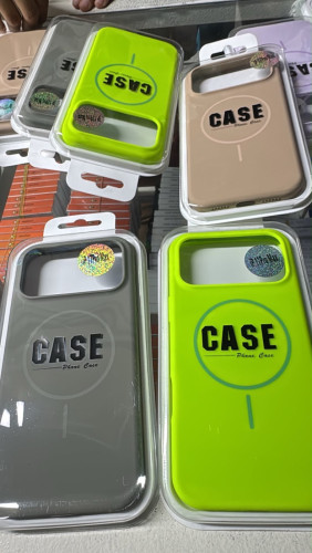 Case ទូរសព្ទ​ 17​ Pro max មួយ​ 4$