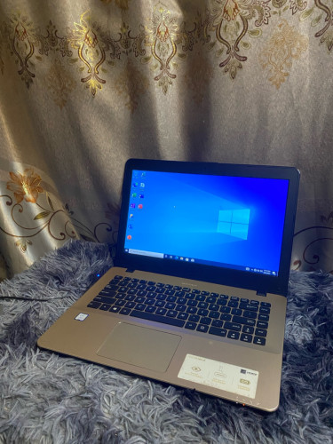 Core I3 7th / Ram 8Gb / SSD128Gb