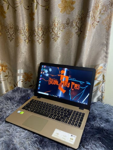 Core I7 8th / Ram8Gb / SSD128GB+1TB / VGAដាច់2GB