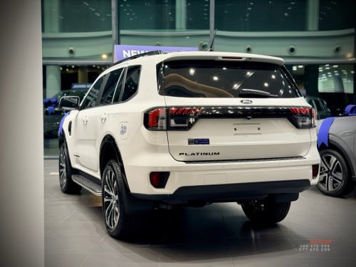 Ford Everest Platinum 3.0Lម៉ាស៊ីន6ម៉ាស៊ូត