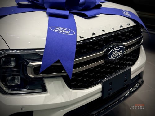 Ford Everest Platinum 3.0Lម៉ាស៊ីន6ម៉ាស៊ូត