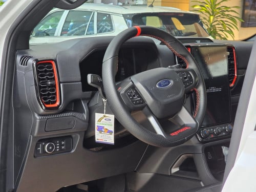 Ford Ranger Raptorម៉ាស៊ូត​ 75,900$