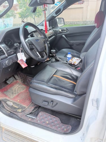 Ford ranger wildtrak 022 ឡានខ្ញុំប្រើផ្ទាល់ខ្លាញ់គោ ៥មុឺនគីឡូ តម្លៃ39000$