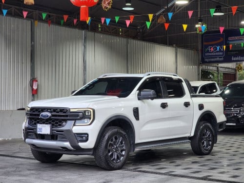 FORD RANGER WILDTRAK 2023 (ថ្មីណាស់ 1មុឺន8ពាន់គីឡូសុីន)