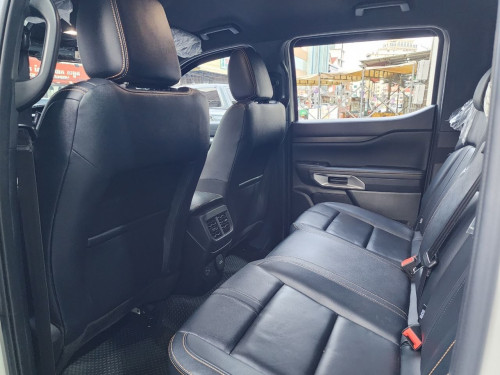 FORD RANGER WILDTRAK 2023 (ថ្មីណាស់ 1មុឺន8ពាន់គីឡូសុីន)