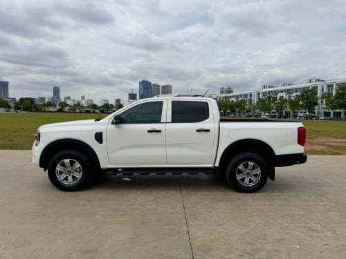 Ford Ranger XL 2025 ទឹកថ្នាំហ្សុីន ទាំងកាង 100% លេងគុជរួល ទ្បើងពូក Raptor រួល