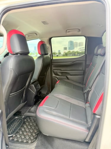 Ford Ranger XL 2025 ទឹកថ្នាំហ្សុីន ទាំងកាង 100% លេងគុជរួល ទ្បើងពូក Raptor រួល