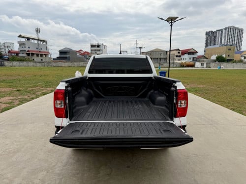Ford Ranger XL 2025 ទឹកថ្នាំហ្សុីន ទាំងកាង 100% លេងគុជរួល ទ្បើងពូក Raptor រួល