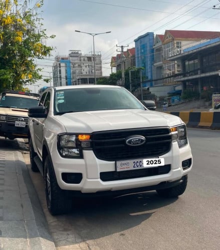 Ford Ranger XL ឆ្នាំ2025