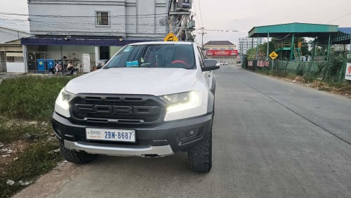 Ford Raptor លក់​ 41500$