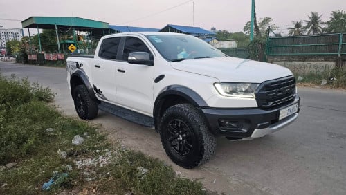 Ford Raptor លក់ 41500$