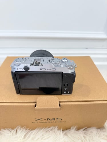 Fujifilm XM5 len 15-45mm for sale