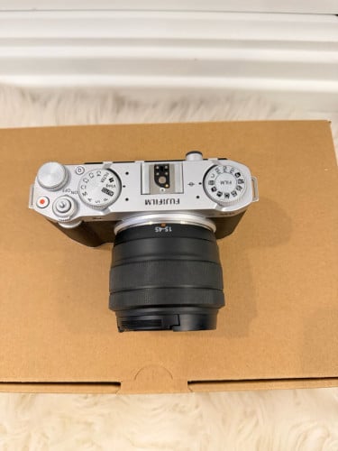 Fujifilm XM5 len 15-45mm for sale