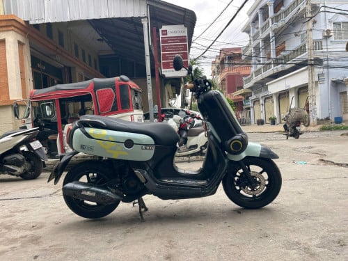 GTR 020កាតគ្រីម៉ាស៊ីនតាន់