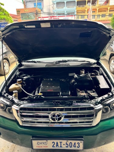 HIGHLANDERឆ្នាំ​  2001​ឡានស្អាត​គ្រឿងក្នុងថ្មី​មិនបុកមិនប៉ះ​