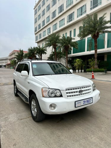 Highlander ឆ្នាំ2001Limited ម៉ាស៊ីន6 ប៉ុង1