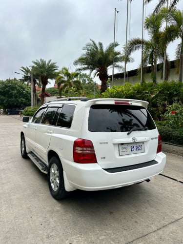 Highlander ឆ្នាំ2001Limited ម៉ាស៊ីន6 ប៉ុង1