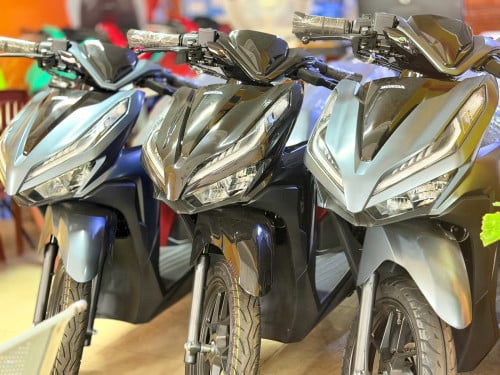 Honda Click 2023 125cc ថ្មីកេស​
