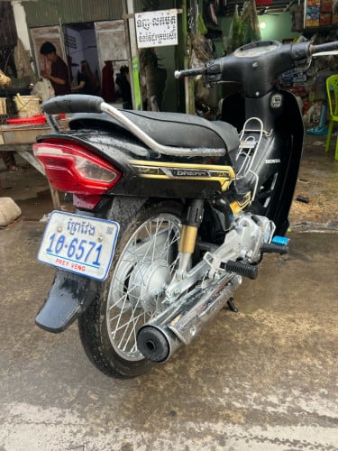 Honda Dream 2019