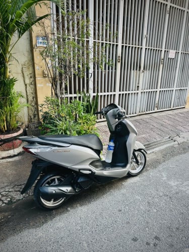 Honda lead 025