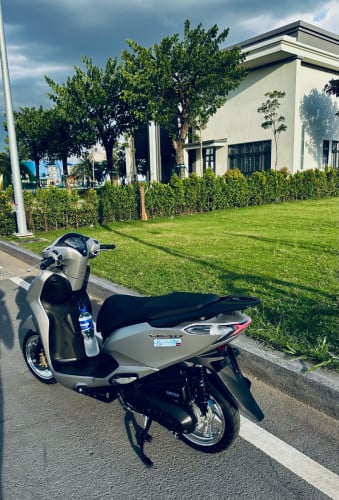 Honda lead 025
