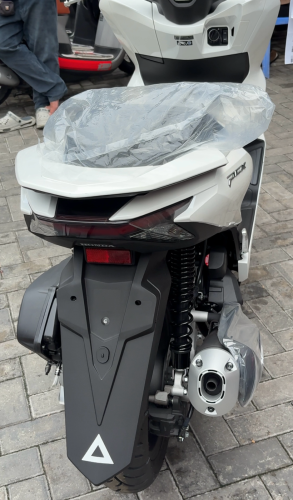 Honda PCX 2026 ក្រុមហ៊ុន
