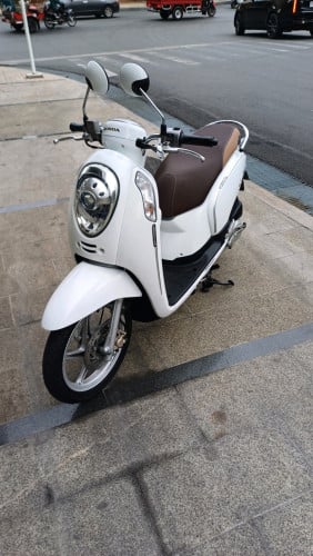 Honda Scoopyi 015