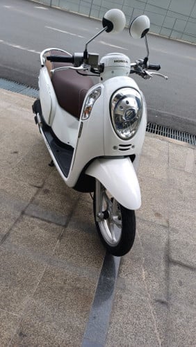 Honda Scoopyi 015