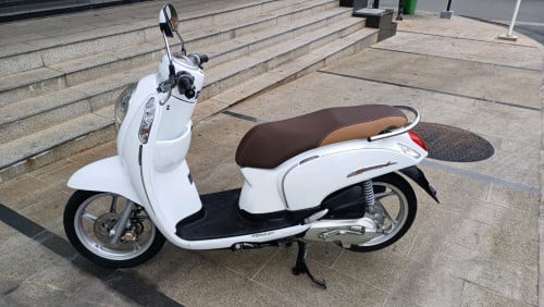 Honda Scoopyi 015