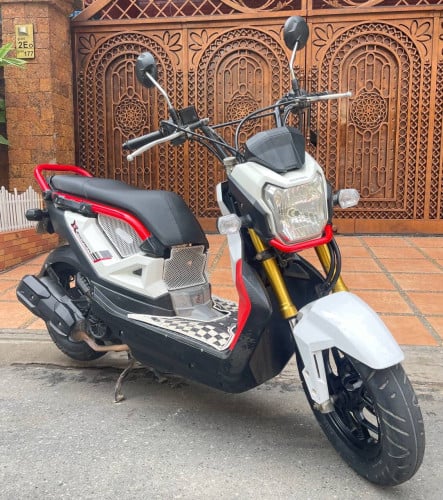 Honda ZOOMER x (110cc, year2016, 690$) have all documents