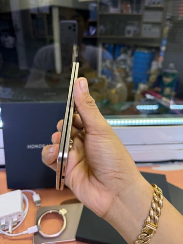 HONOR magic V5 512G/16G ក្រុមហ៊ុន sim2