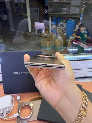 HONOR magic V5 512G/16G ក្រុមហ៊ុន sim2