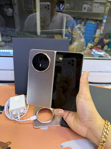 HONOR magic V5 512G/16G ក្រុមហ៊ុន sim2