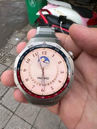 Huawei watch GT5 pro Titanium