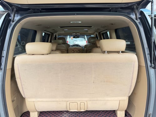 Hyundai H1 2019 full option លក់ឡានស្អាតម៉ាសុីនអេម
