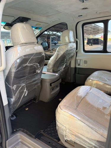 Hyundai Staria VIP 2023​ តំលៃចរចាបានទៀត