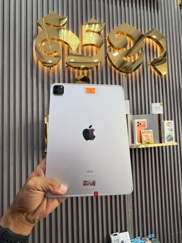 iPad Pro (11-inch) (3rd generation) (256G) 1ទឹក j/A