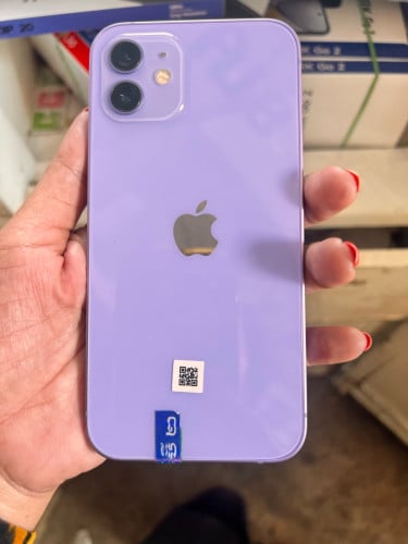 iPhone 11 .128g  215$ស្នុំសុីន