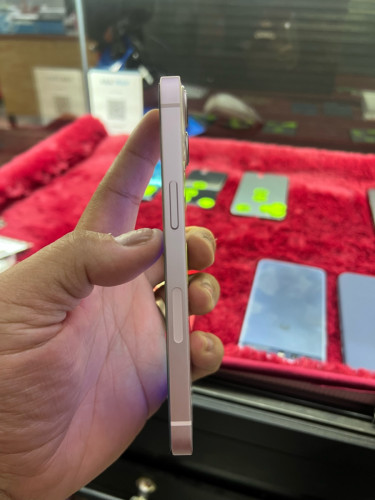 iPhone 13 LL 128G