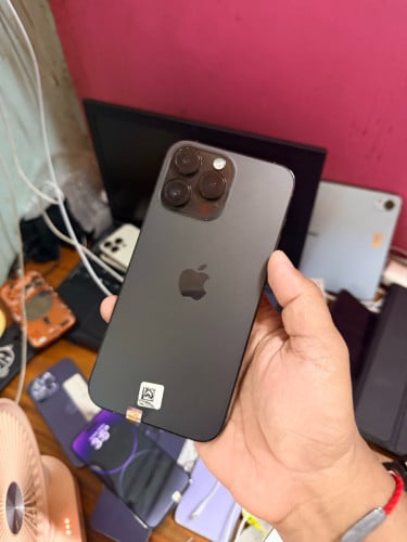 iPhone 14 Pro Max 256G ដូរអេក្រង់ថ្មី